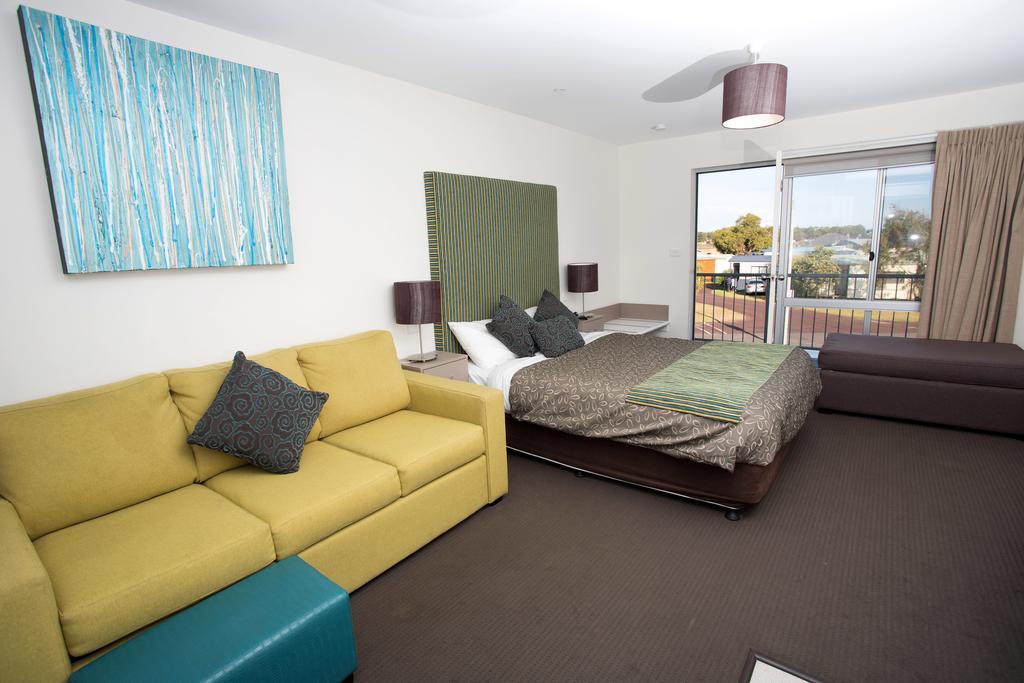 Big4 Port Fairy Holiday Park Exterior foto