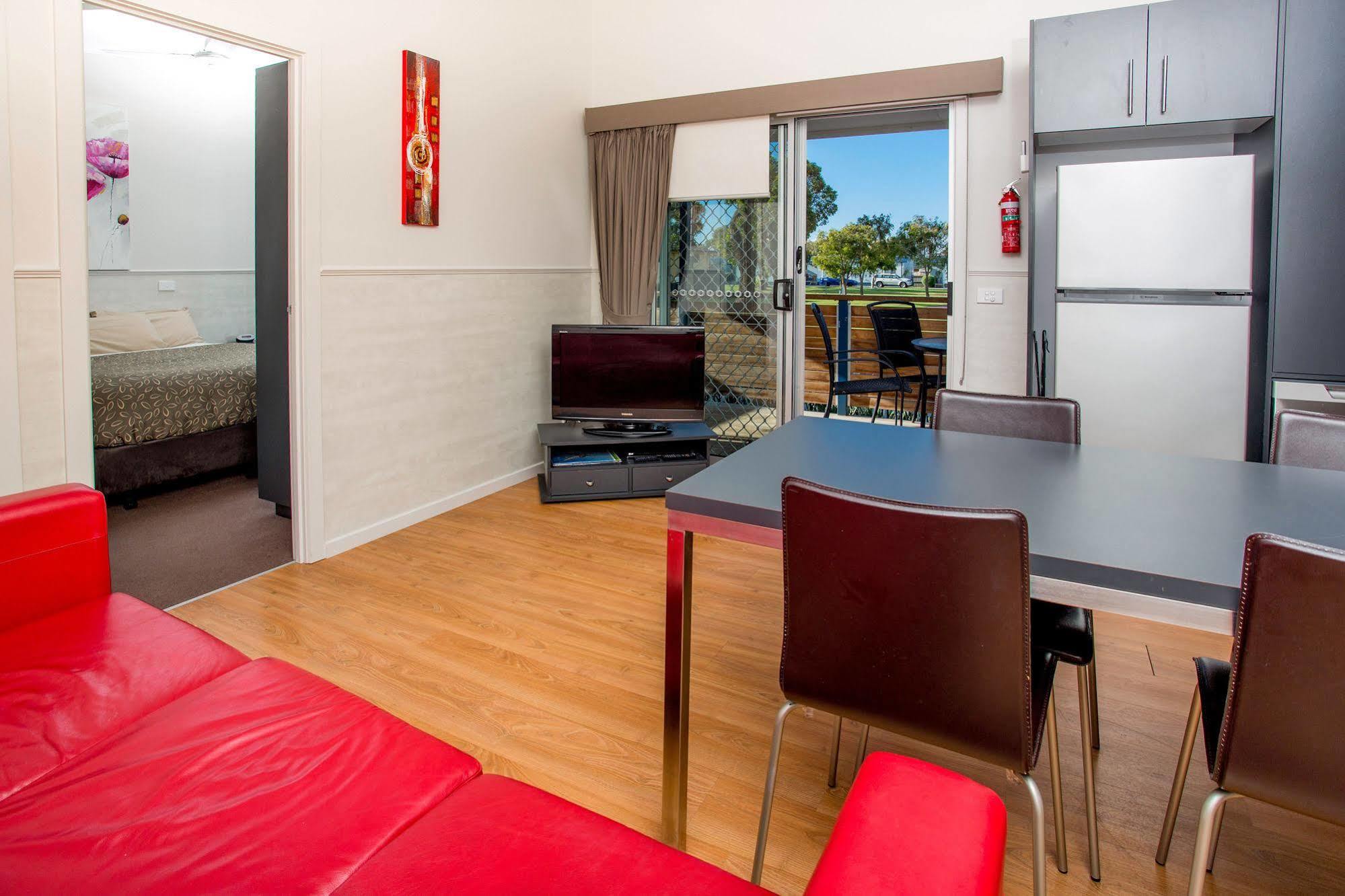 Big4 Port Fairy Holiday Park Exterior foto